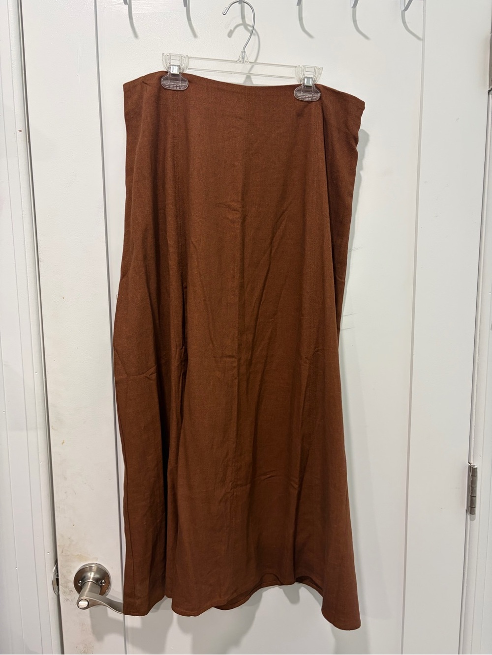 LINEN-BLEND SEAMED MIDI SKIRT NWT - Picture 3 of 3